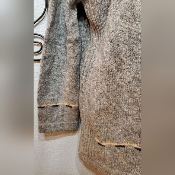 VTG Field Gear 100% Shetland Wool Gray Sweater/ Gender Neutral/ Small - Picture 4 of 7